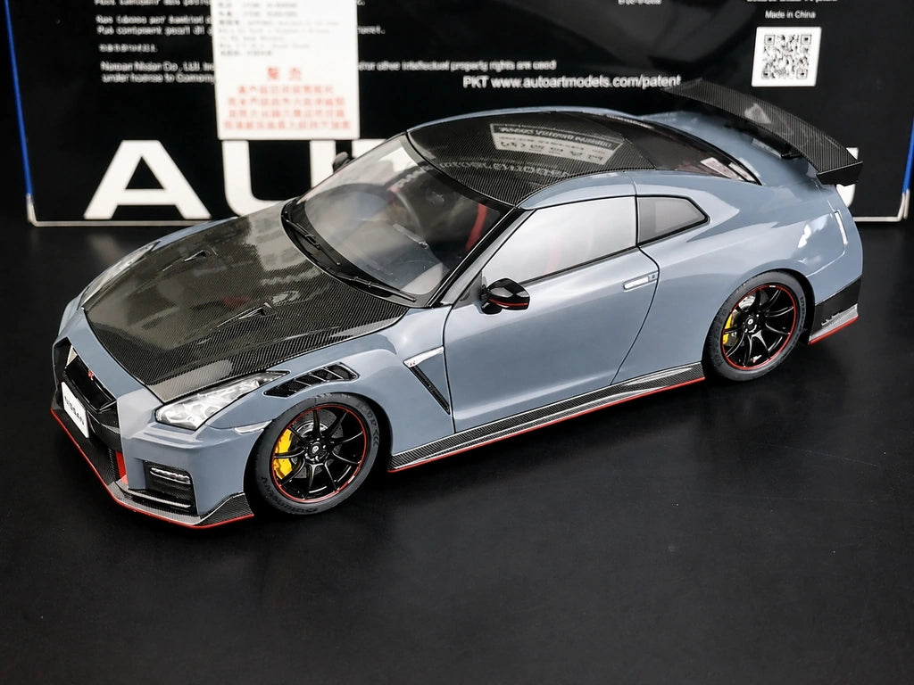 AutoArt Nissan 2017 GT-R R35 Nismo Gray 1:18 – Modello da collezione pressofuso