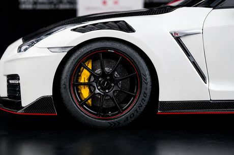 AutoArt Nissan 2017 GT-R R35 Nismo White 1:18 – Sammelobjekt aus Druckguss