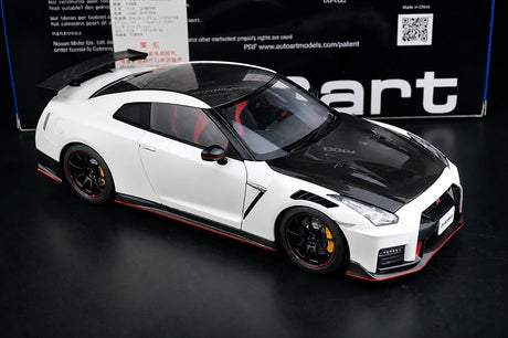 AutoArt Nissan 2017 GT-R R35 Nismo White 1:18 – Sammelobjekt aus Druckguss