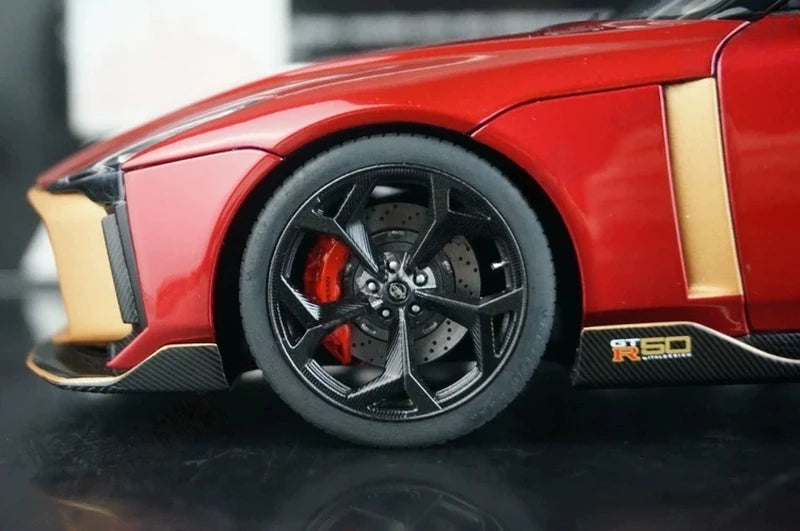 [AutoArt] 1:18 Nissan 2018 GT-R50 by Italdesign Gold Red Model Car Die-Cast
