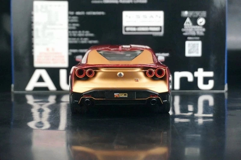 [AutoArt] 1:18 Nissan 2018 GT-R50 by Italdesign Gold Red Model Car Die-Cast