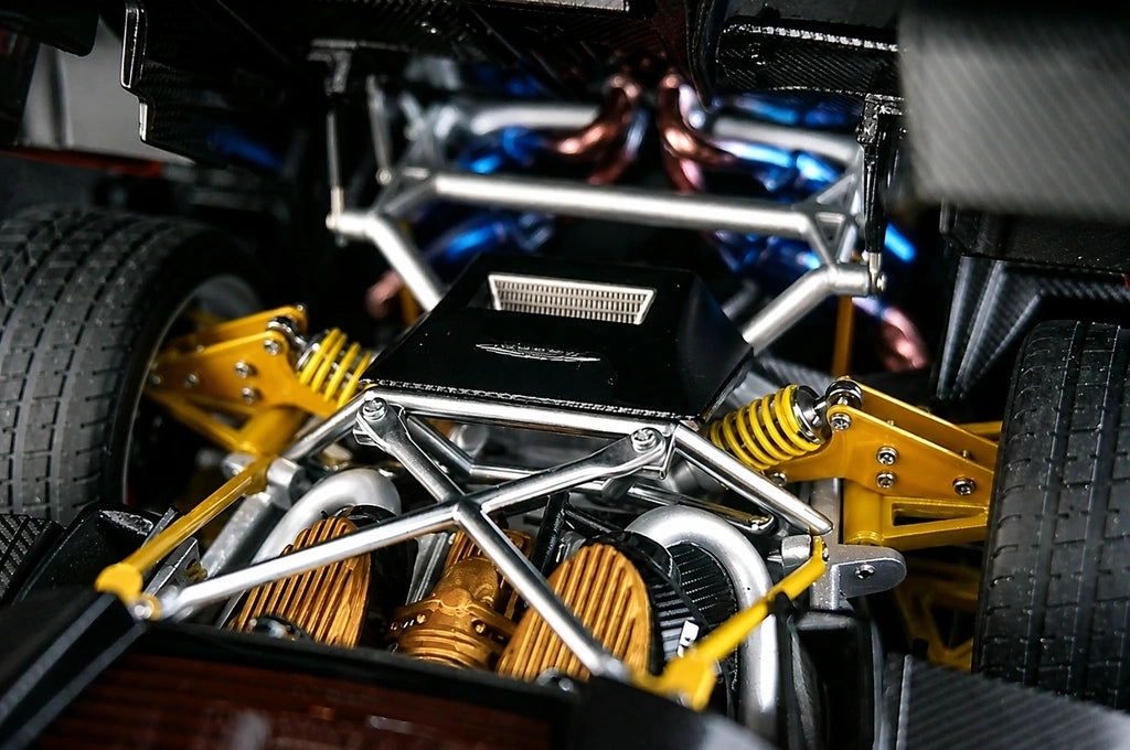 AutoArt Pagani 2011 Huayra Bronze 1:18 – Modello da collezione pressofuso