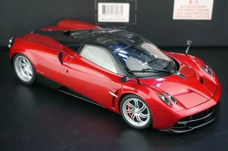 [AutoArt] 1:18 Pagani 2012 Huayra Red Model Car Die-Cast