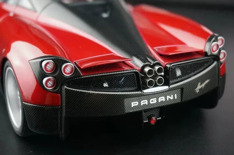 [AutoArt] 1:18 Pagani 2012 Huayra Red Model Car Die-Cast
