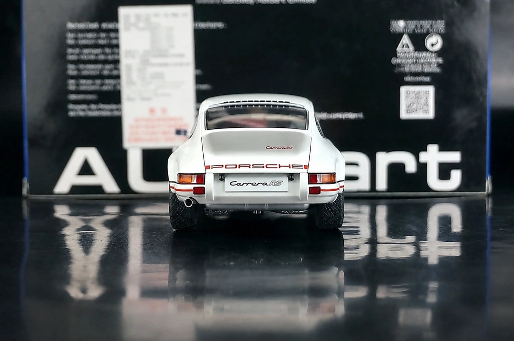 [AutoArt] 1:18 Porsche 1973 911 Carrera RS Modello bianco 2.7 Auto in Metallo Pressofuso