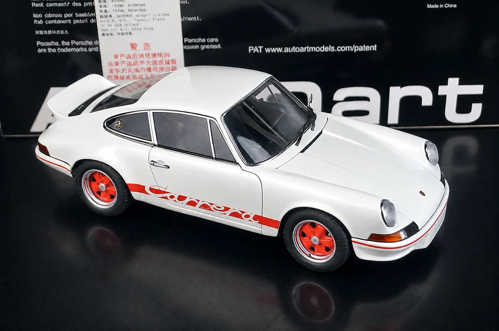 [AutoArt] 1:18 Porsche 1973 911 Carrera RS Modello bianco 2.7 Auto in Metallo Pressofuso