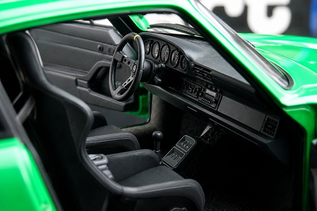 [AutoArt] 1:18 Porsche 1995 911 993 RWB Modello di auto widebody verde in metallo pressofuso