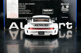 [AutoArt] 1:18 Porsche 1995 911 993 RWB Modello Bianco a Carrozzeria Larga in Pressofuso