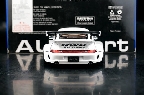 [AutoArt] 1:18 Porsche 1995 911 993 RWB Modello Bianco a Carrozzeria Larga in Pressofuso
