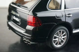 [AutoArt] 1:18 Porsche 2003 Cayenne Turbo Black Model Car Die-Cast