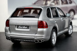 [AutoArt] 1:18 Porsche 2003 Cayenne Auto modello turbo grigio in metallo pressofuso