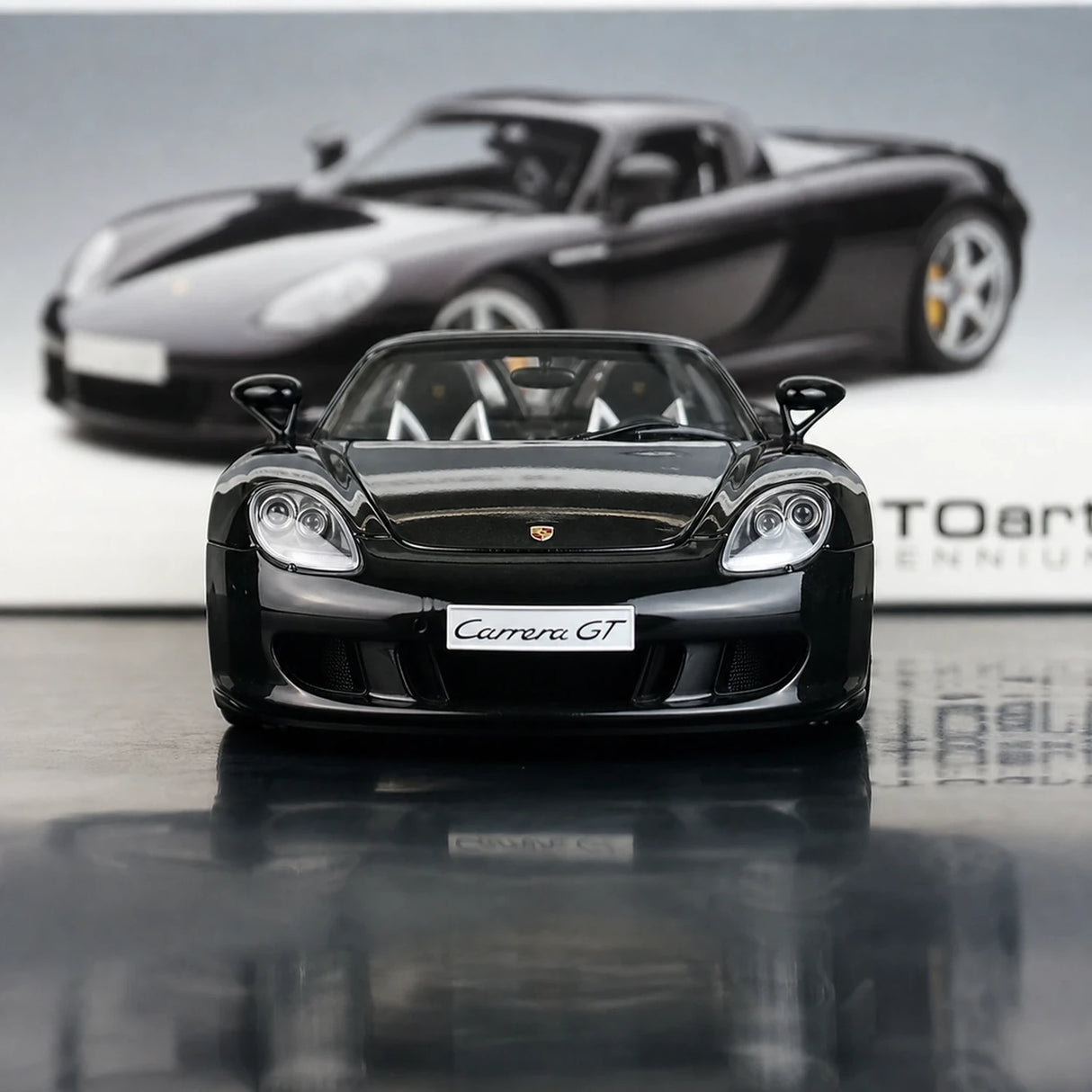 [AutoArt] 1:18 Porsche 2004 Carrera GT Modello nero di auto in metallo pressofuso