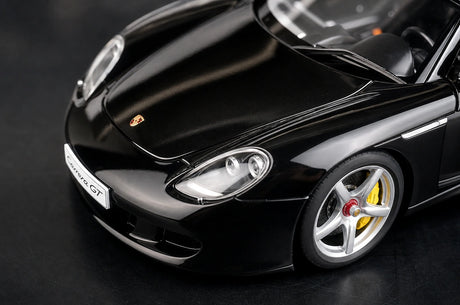 [AutoArt] 1:18 Porsche 2004 Carrera GT Modello nero di auto in metallo pressofuso