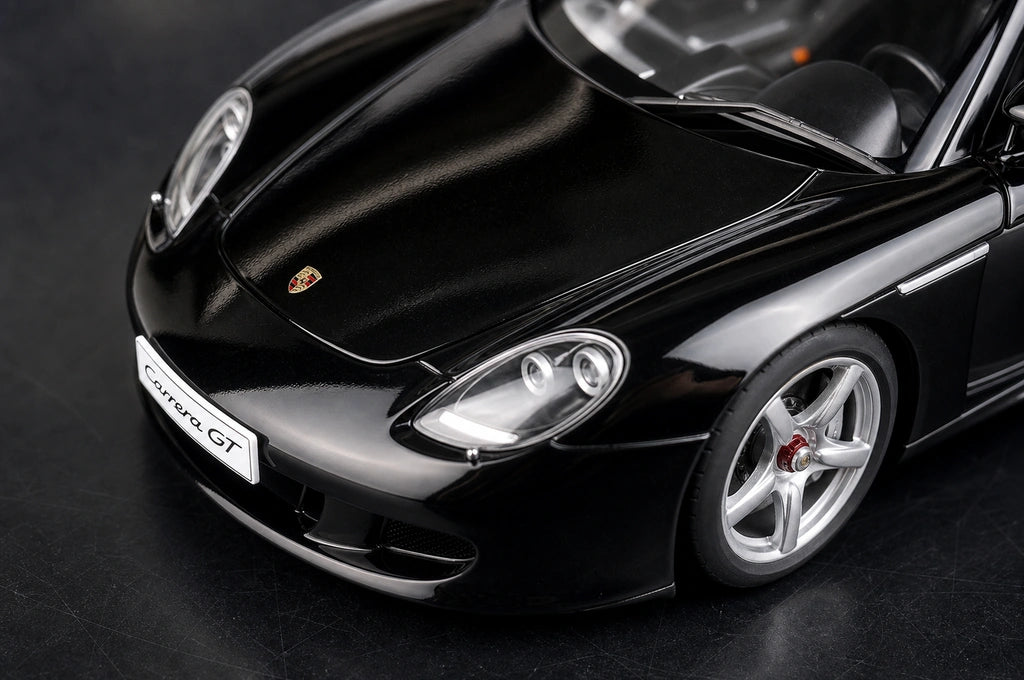 [AutoArt] 1:18 Porsche 2004 Carrera GT Modello nero di auto in metallo pressofuso