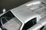 [AutoArt] 1:18 Porsche 2004 Carrera GT Silver Model Car Die-Cast