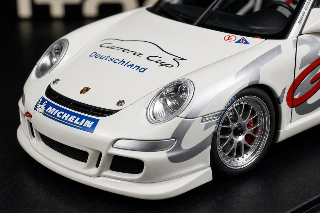 [AutoArt] 1:18 Porsche 2006 911 997 GT3 Cup Deutschland Livery Model Car Die-Cast