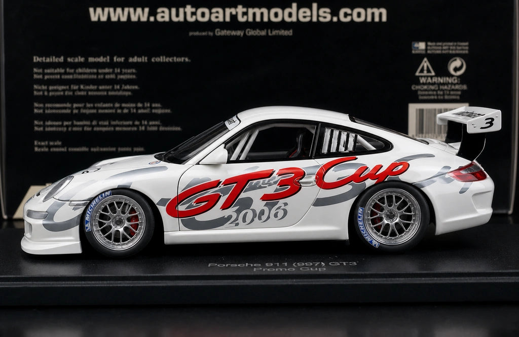 [AutoArt] 1:18 Porsche 2006 911 997 GT3 Cup Deutschland Livery Model Car Die-Cast