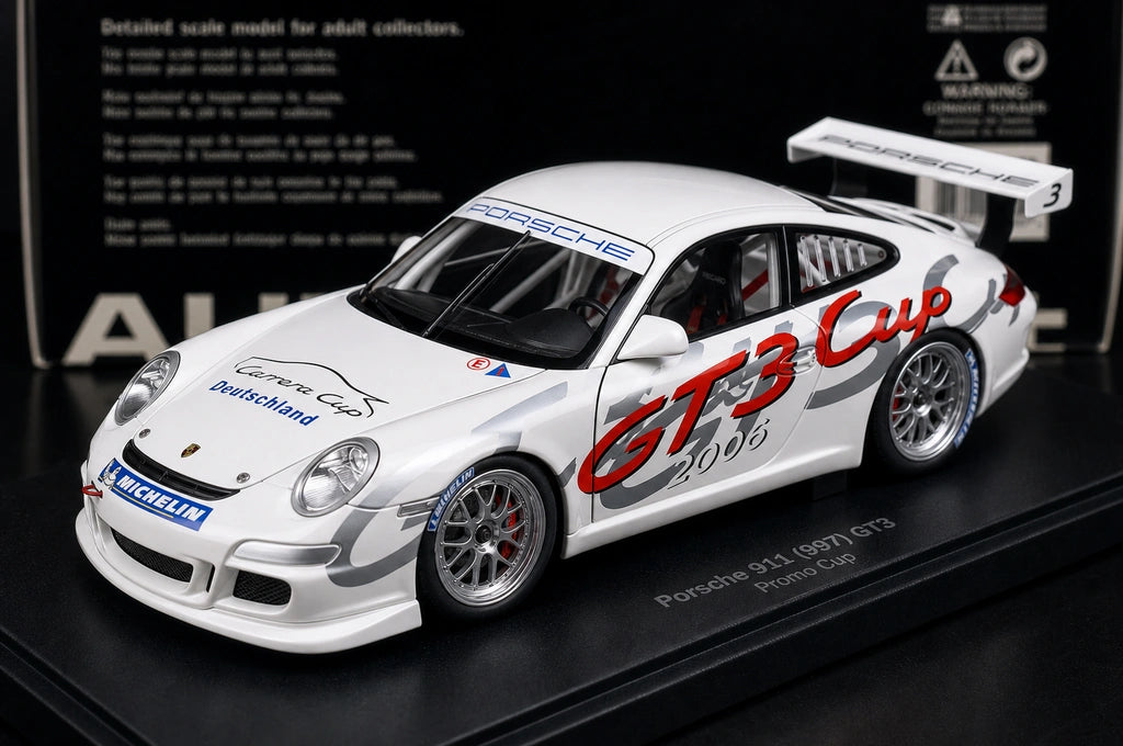[AutoArt] 1:18 Porsche 2006 911 997 GT3 Cup Deutschland Livery Model Car Die-Cast