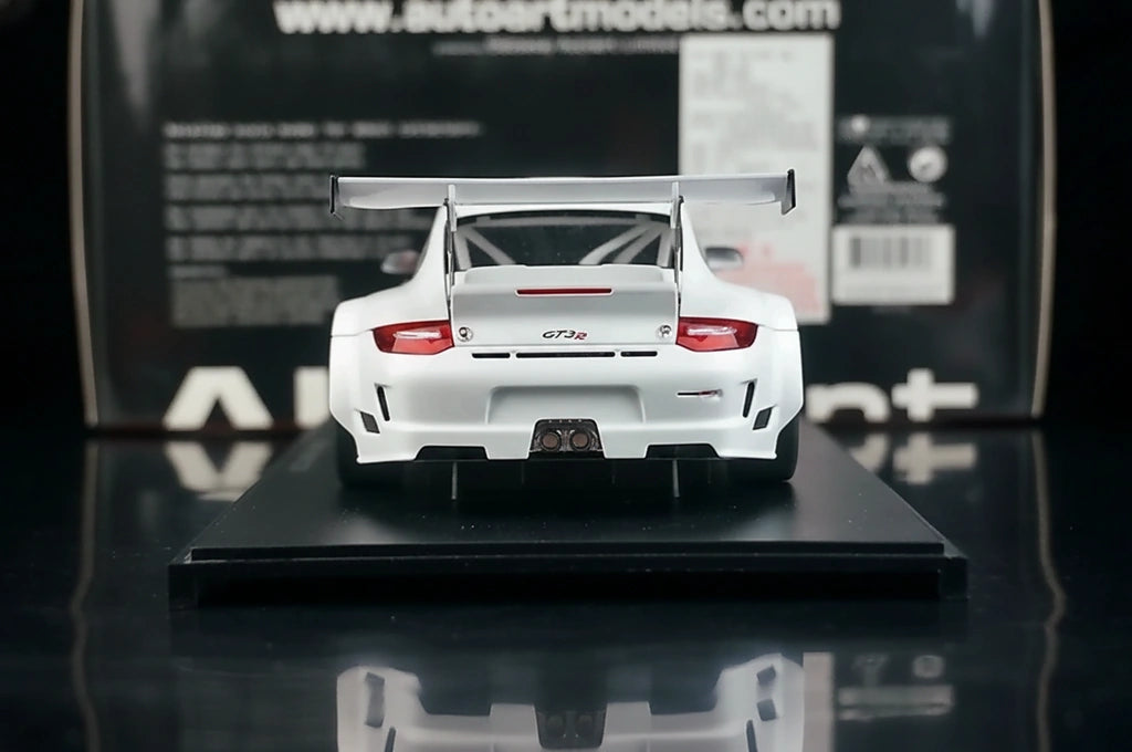 [AutoArt] 1:18 Porsche 2010 911 997 GT3 R Auto Modello Bianco in Metallo Pressofuso