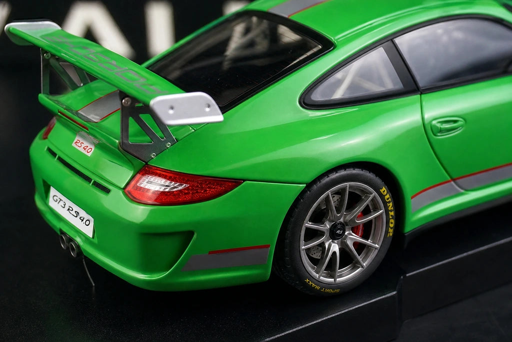 [AutoArt] 1:18 Porsche 2011 911 997 GT3 RS Modello Verde 4.0 Metallo Pressofuso
