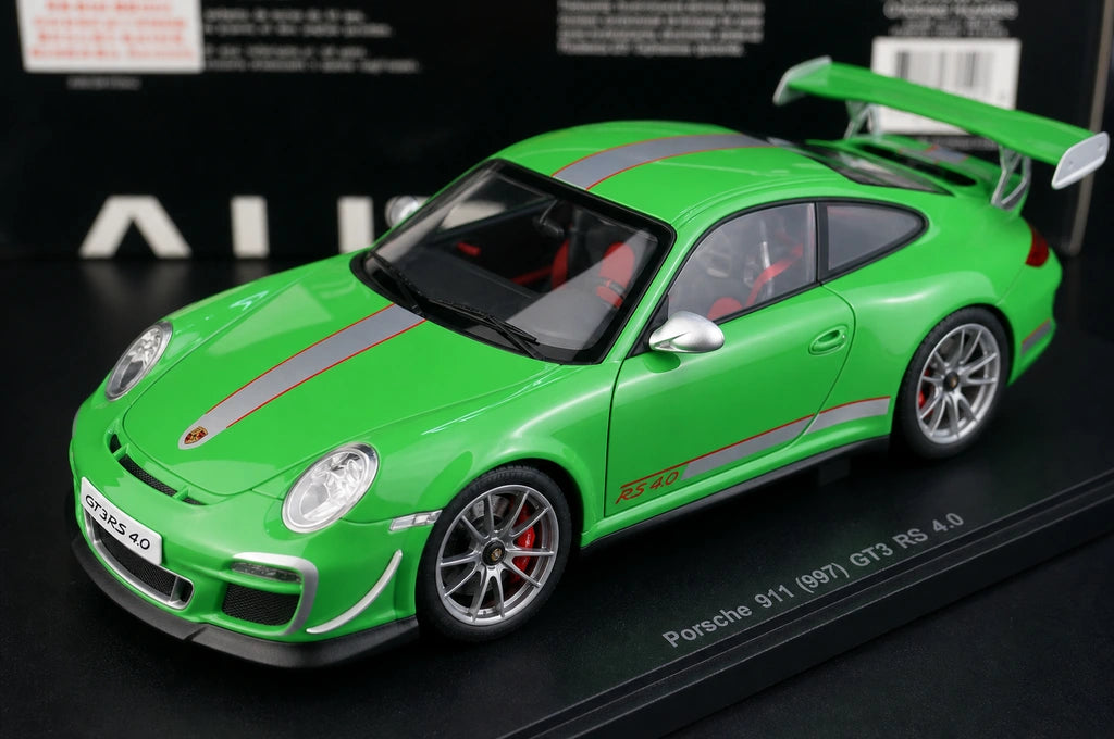 [AutoArt] 1:18 Porsche 2011 911 997 GT3 RS Modello Verde 4.0 Metallo Pressofuso