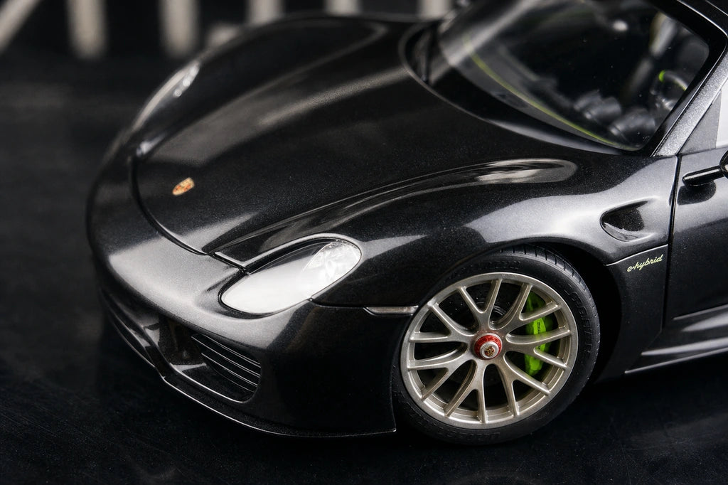 [AutoArt] 1:18 Porsche 2013 918 Spyder Modellismo nero di auto in metallo pressofuso