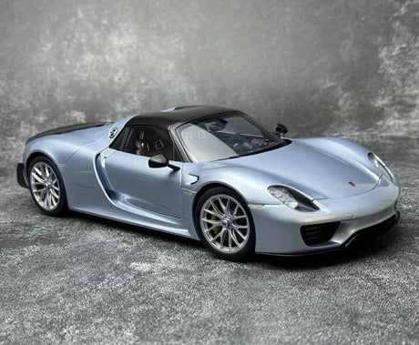 [AutoArt] 1:18 Porsche 2013 918 Spyder Ice Blue Model Car Die-Cast