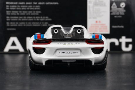 [AutoArt] 1:18 Porsche 2013 918 Spyder Martini Livery modello di auto in metallo pressofuso