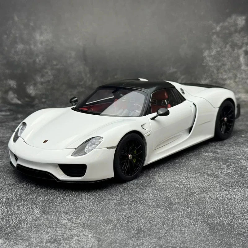 [AutoArt] 1:18 Porsche 2013 918 Spyder White Model Car Die-Cast