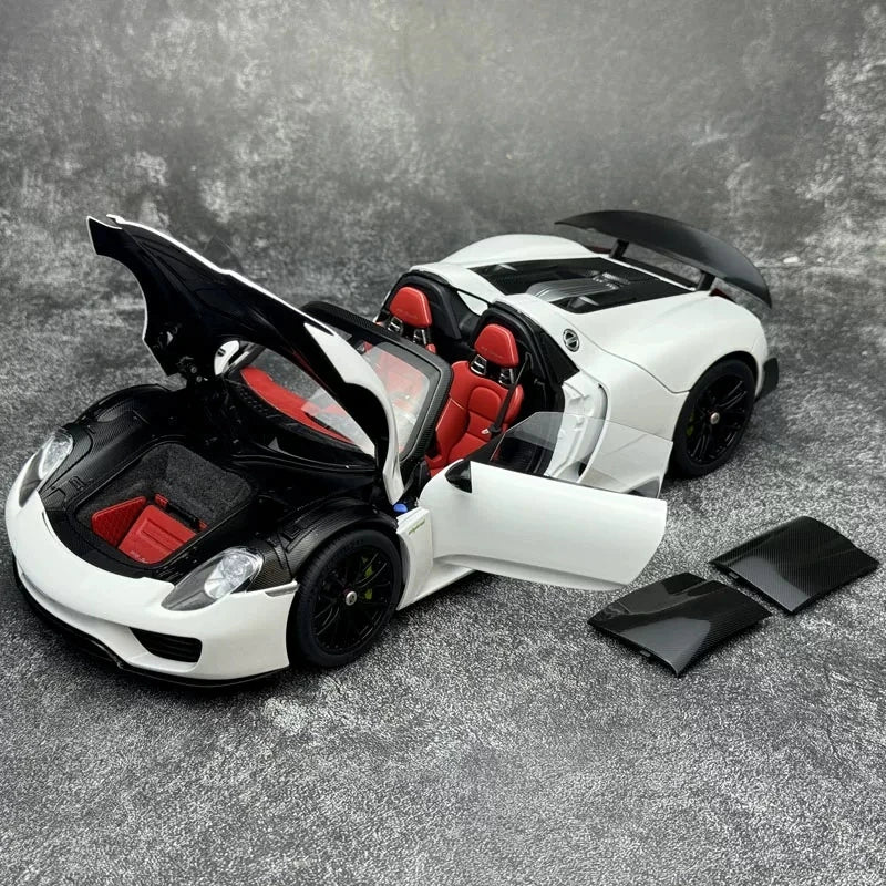 [AutoArt] 1:18 Porsche 2013 918 Spyder White Model Car Die-Cast