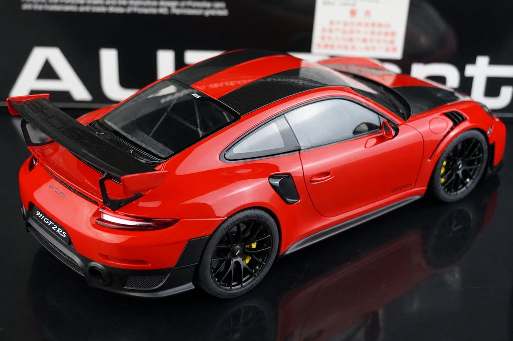 [AutoArt] 1:18 Porsche 2018 911 GT2 RS 991.2 Modello Rosso di auto in metallo pressofuso