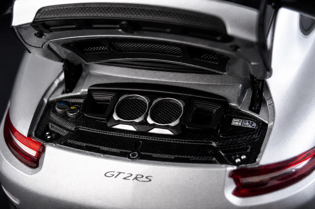 [AutoArt] 1:18 Porsche 2018 911 GT2 RS 991.2 Auto modello d'argento in metallo pressofuso