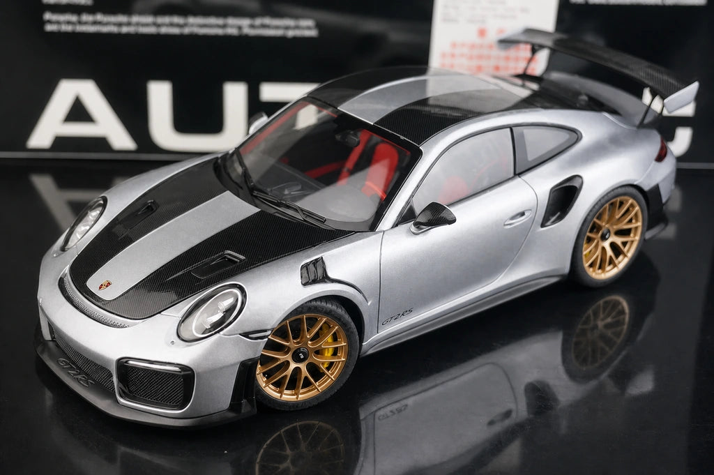 [AutoArt] 1:18 Porsche 2018 911 GT2 RS 991.2 Auto modello d'argento in metallo pressofuso