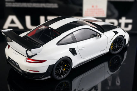 [AutoArt] 1:18 Porsche 2018 911 GT2 RS 991.2 Modello bianco di auto in metallo pressofuso