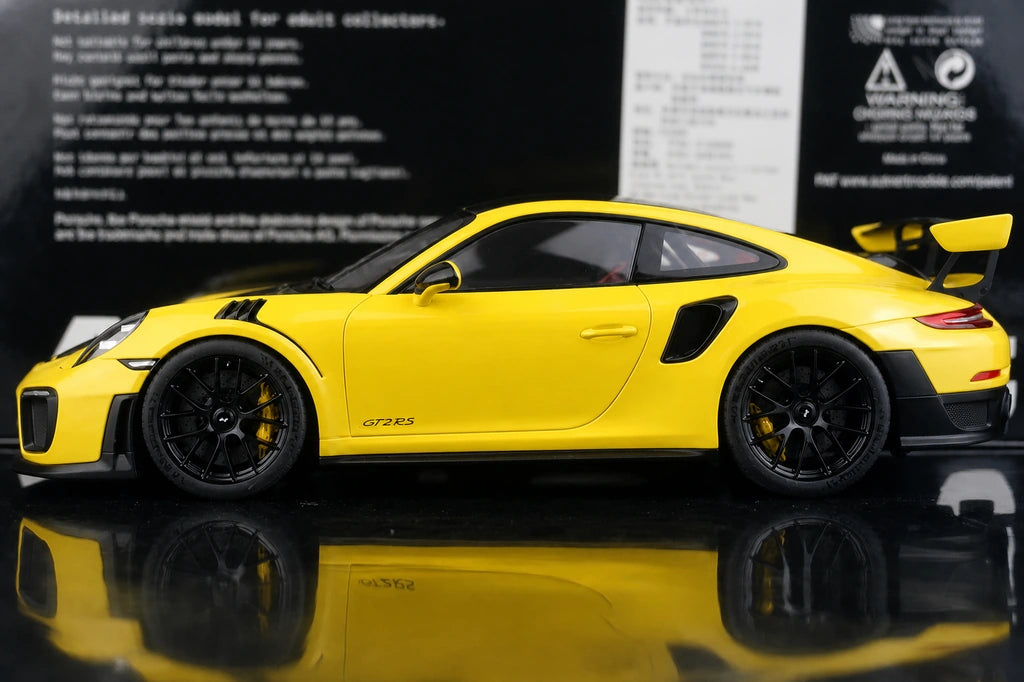 [AutoArt] 1:18 Porsche 2018 911 GT2 RS 991.2 Auto Gialla in Metallo Pressofuso