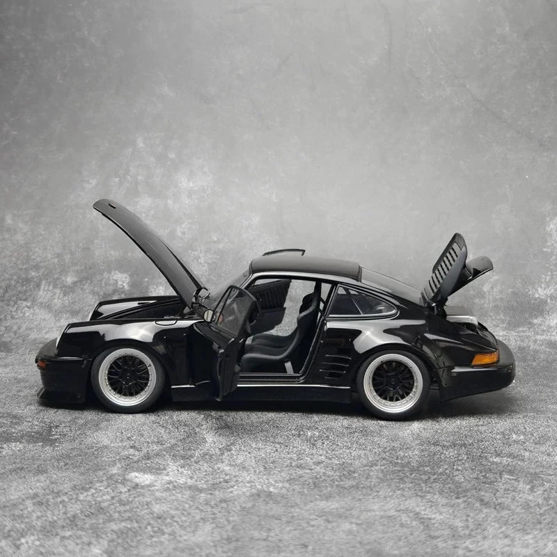 [AutoArt] 1:18 Porsche 911 (930) Turbo Wangan Midnight Blackbird Black Model Car Die-Cast