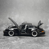[AutoArt] 1:18 Porsche 911 (930) Turbo Wangan Midnight Blackbird Black Model Car Die-Cast