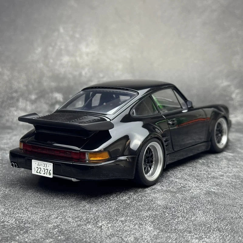 [AutoArt] 1:18 Porsche 911 (930) Turbo Wangan Midnight Blackbird Black Model Car Die-Cast