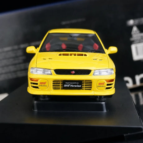 AutoArt Subaru 1998 Impreza WRX Type-R amarelo 1:18 – modelo de coleção em metal fundido