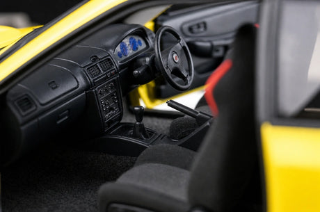 AutoArt Subaru 1998 Impreza WRX Type-R amarelo 1:18 – modelo de coleção em metal fundido