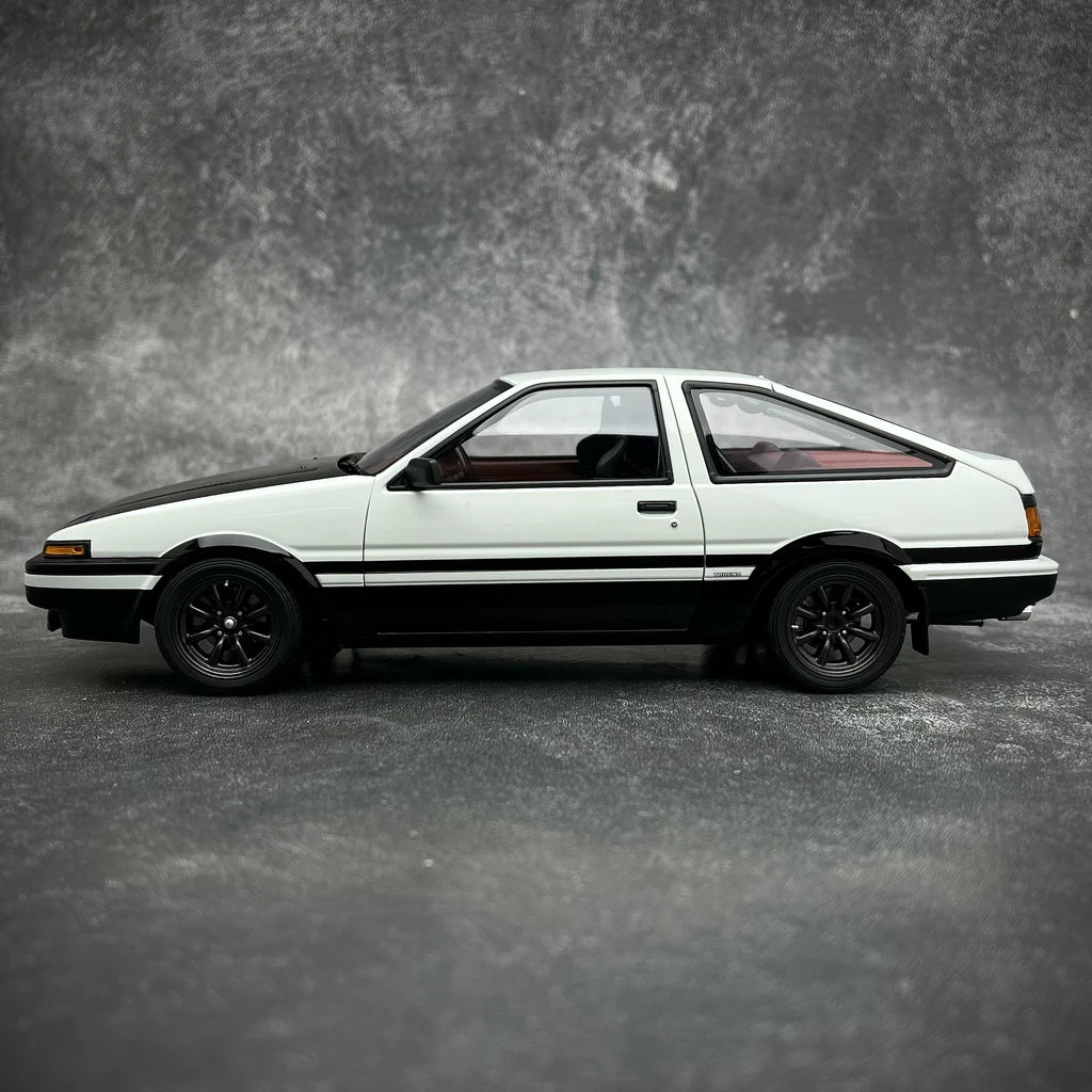[AutoArt] 1:18 Toyota 1983 Sprinter Trueno AE86 Blue Model Car Die-Cast