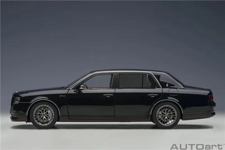 [AutoArt] 1:18 Toyota 2018 Century GRMN Black Model Car Die-Cast