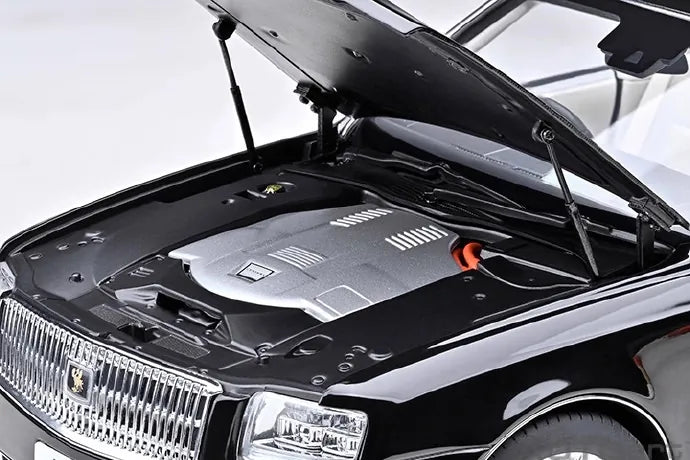 [AutoArt] 1:18 Toyota 2019 Century Convertible Black Model Car Die-Cast