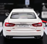 [AutoArt] 1:18 Maserati 2015 Quattroporte GTS White Model Car Die-Cast