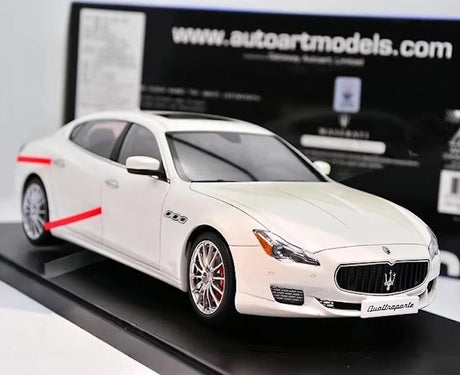 [AutoArt] 1:18 Maserati 2015 Quattroporte GTS White Model Car Die-Cast