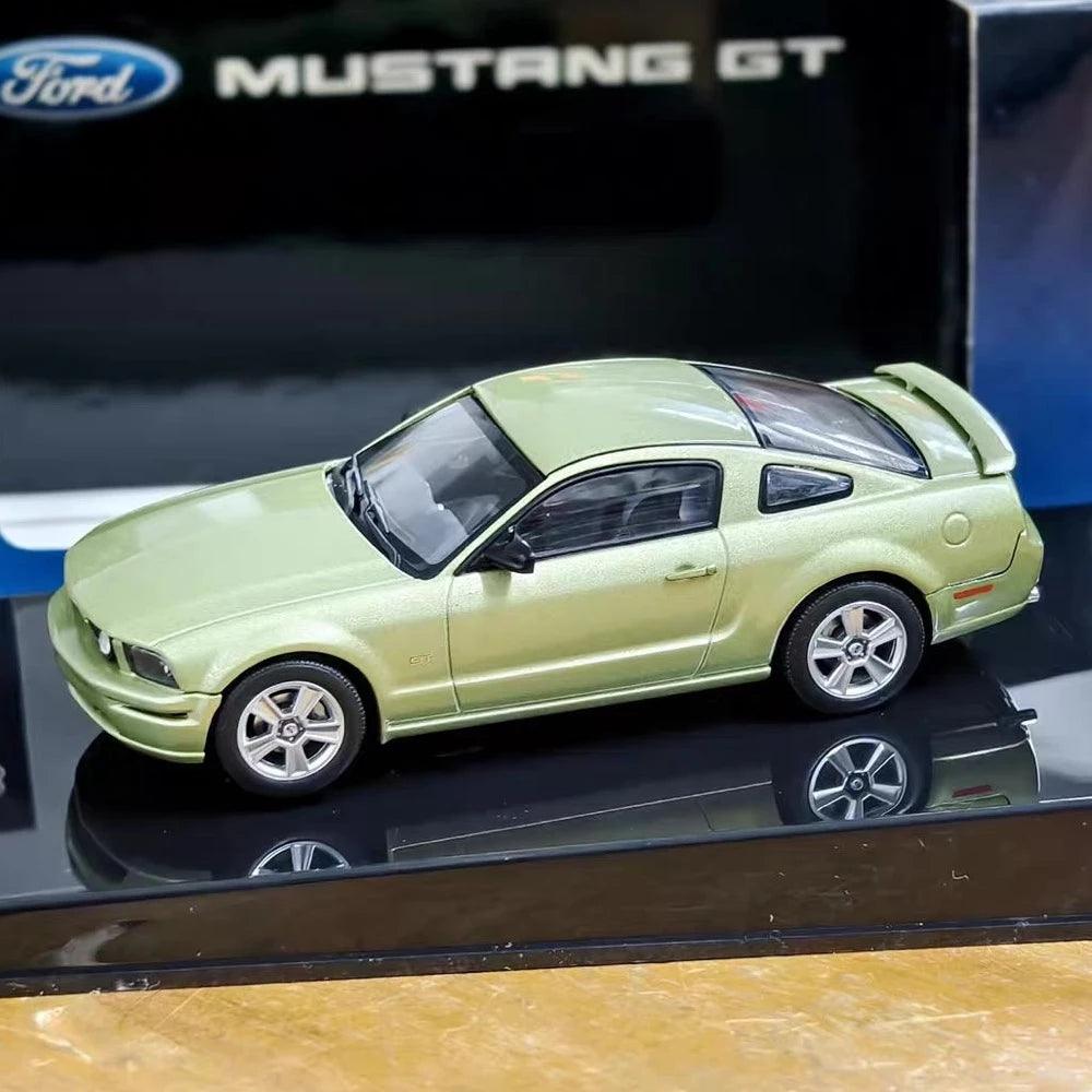 [AutoArt] 1:43 Ford 2005 Mustang GT vert voiture miniature Die-Cast