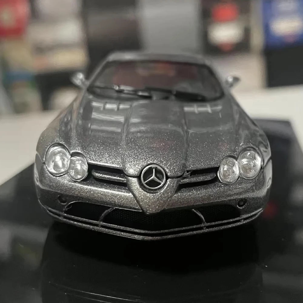 [AutoArt] 1:43 Mercedes-Benz 2003 SLR McLaren Gray Model Car Die-Cast