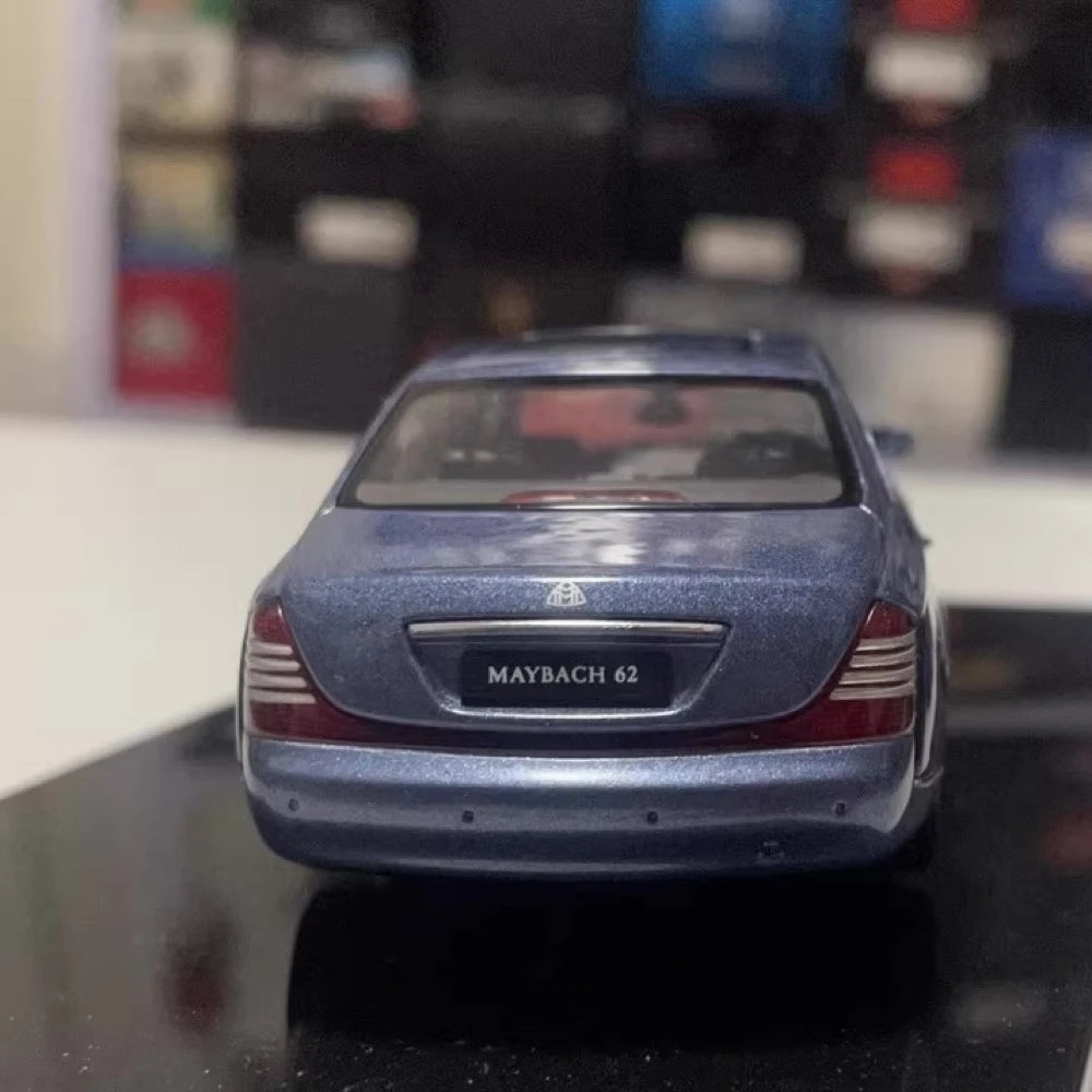 [AutoArt] 1:43 Mercedes-Maybach 2004 Maybach 62 Blue Model Car Die-Cast