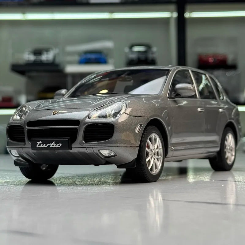 [AutoArt] 1:18 Porsche 2003 Cayenne S 955 grigio modellino di auto Die-Cast
