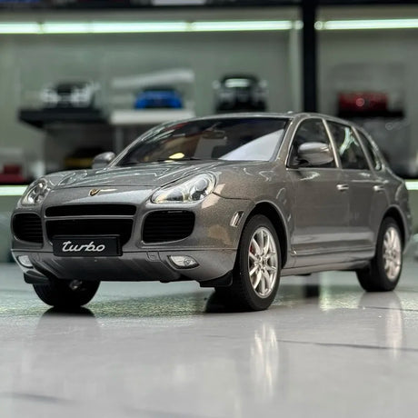 [AutoArt] 1:18 Porsche 2003 Cayenne S 955 Gray Model Car Die-Cast